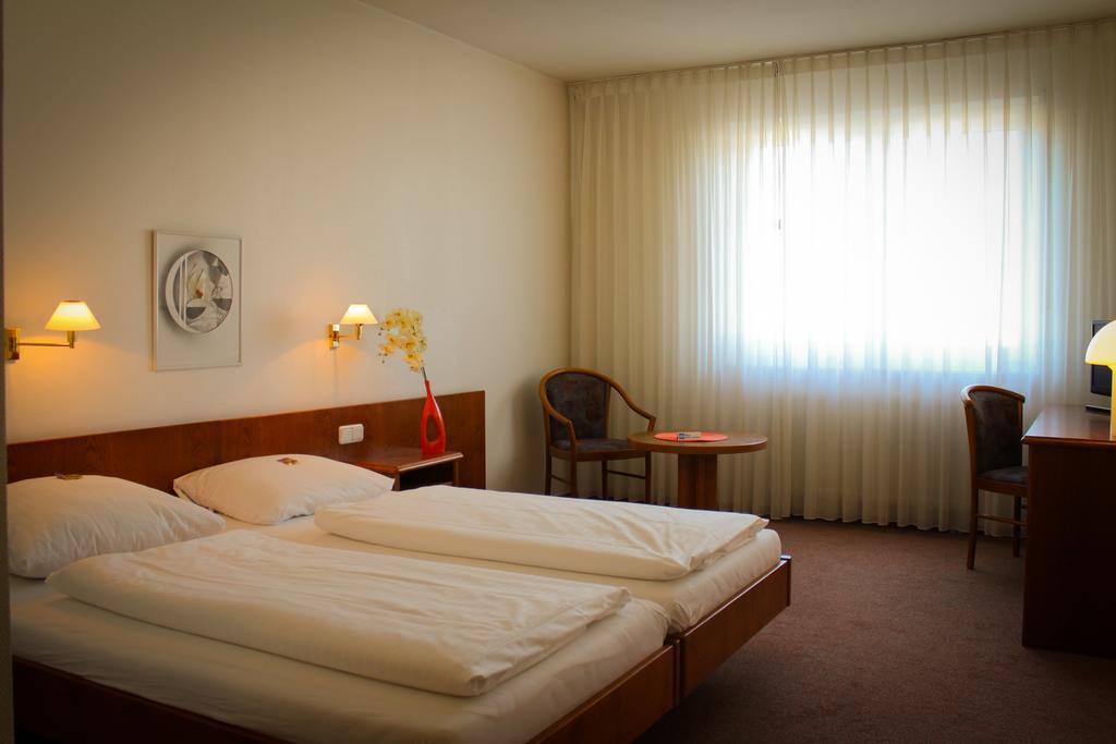 Hotel La Taverna Rosbach vor der Höhe Стая снимка